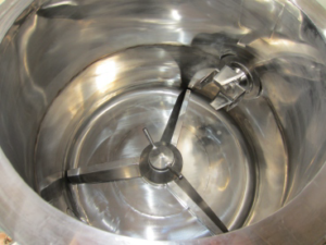 Pogled iznutra dva agitatora